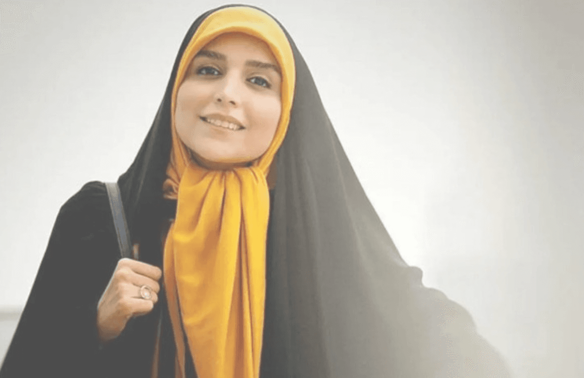 چیدمان مدیترانه‌ای اتاق مژده لواسانی؛ سادگی و لطافت در یک قاب!