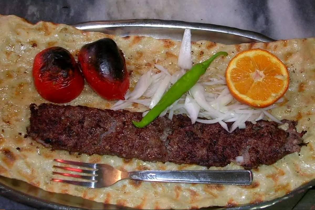 طرز تهیه کباب بناب ساطوری به روش آذربایجانی