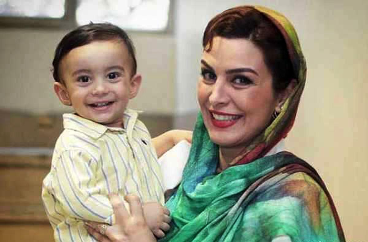 ویدئو منتشر شده پرواز خلیلی پسر ماهچهره خلیلی در ۱۰ سالگی