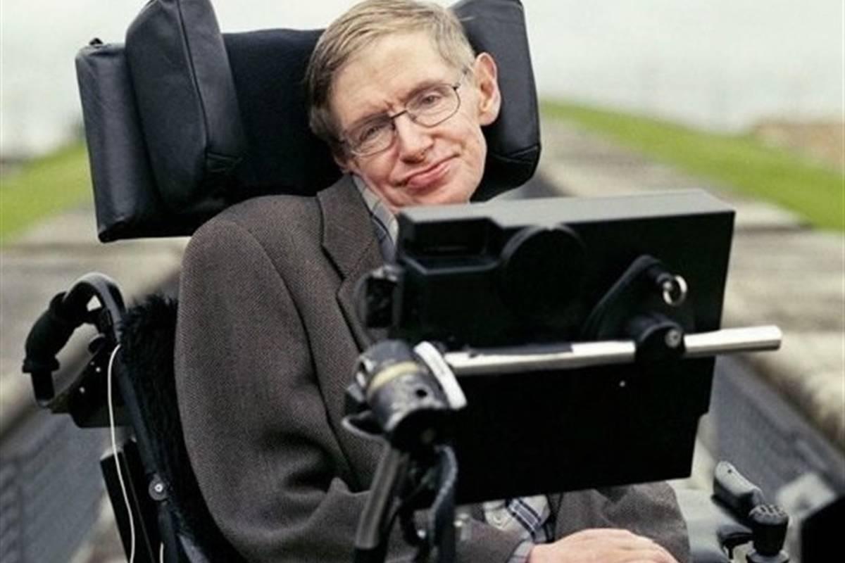 پیش‌بینی سال ۲۰۲۵ از زبان استیفن هاوکینگ!