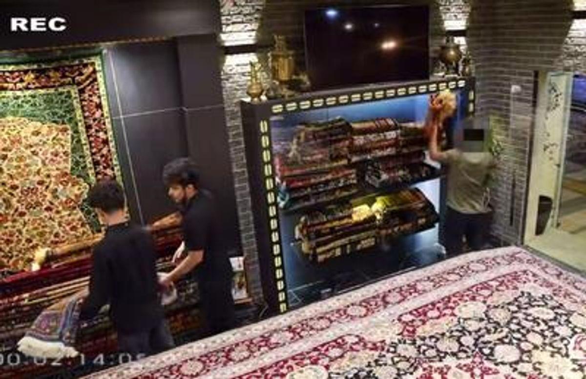 سرقت فرش ۴۵۰ میلیونی در مشهد با ترفندی باورنکردنی!