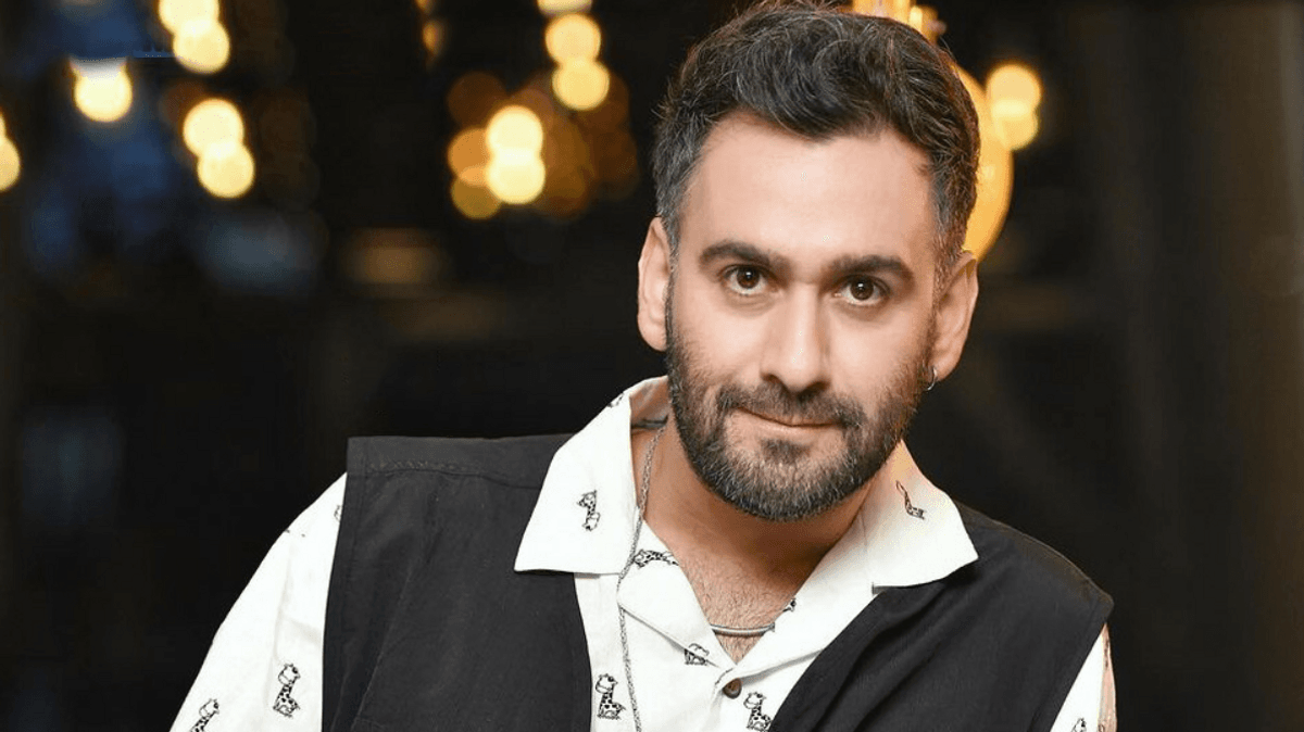 ساعت نیم میلیارد تومانی نیما شعبان‌نژاد در برنامه احسان علیخانی