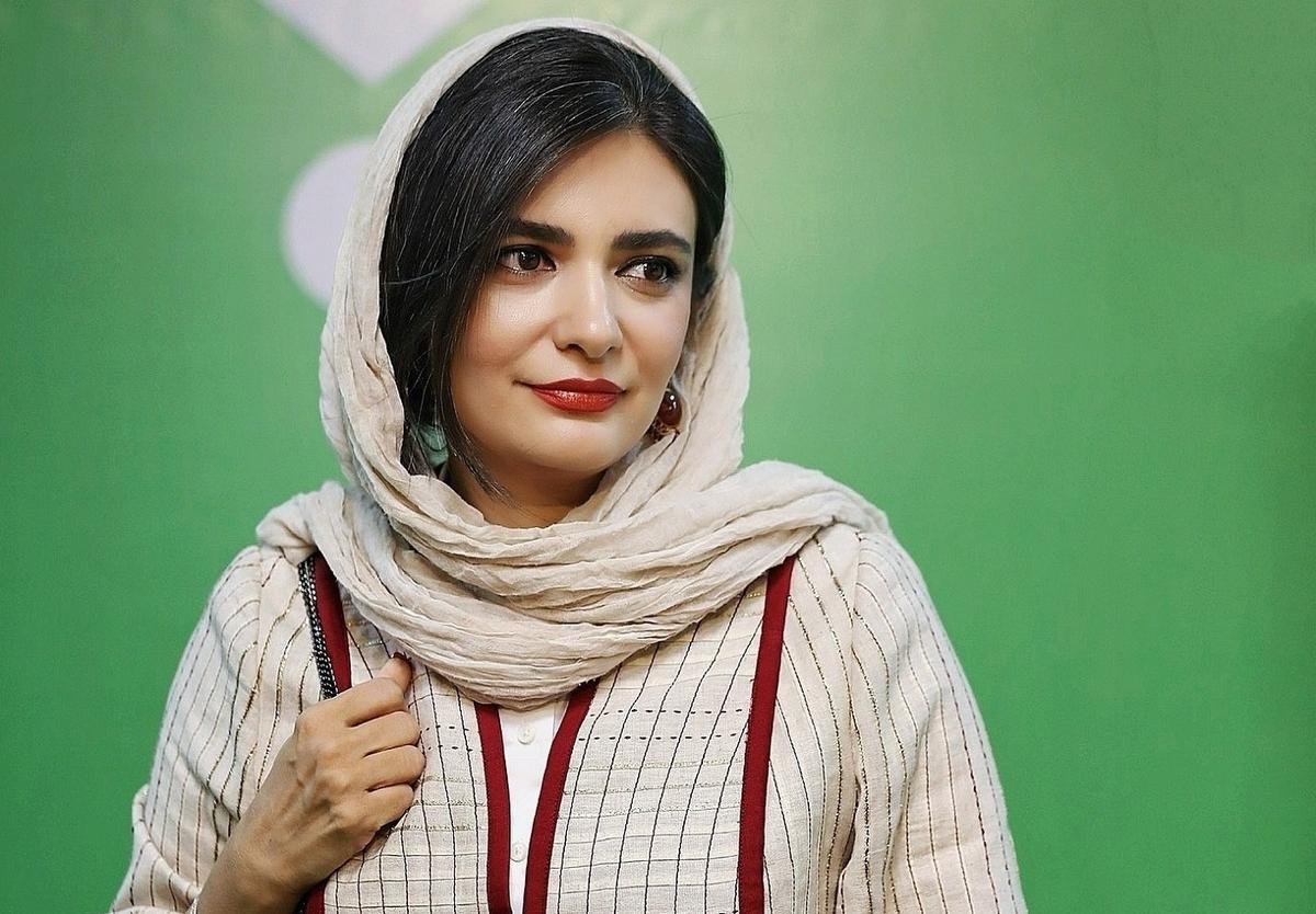 دورهمی خانوادگی و صمیمی لیندا کیانی بازیگر جوان سینما و تلویزیون