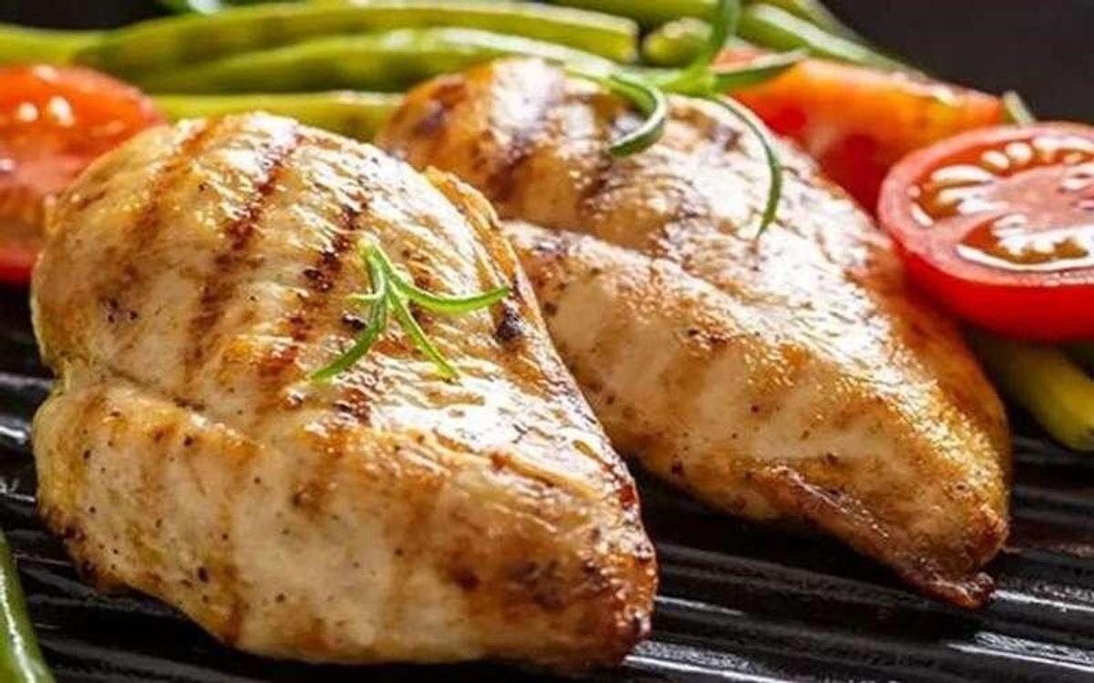 چه غذاهایی برای شب بخوریم که خواب راحت‌تری داشته باشیم؟