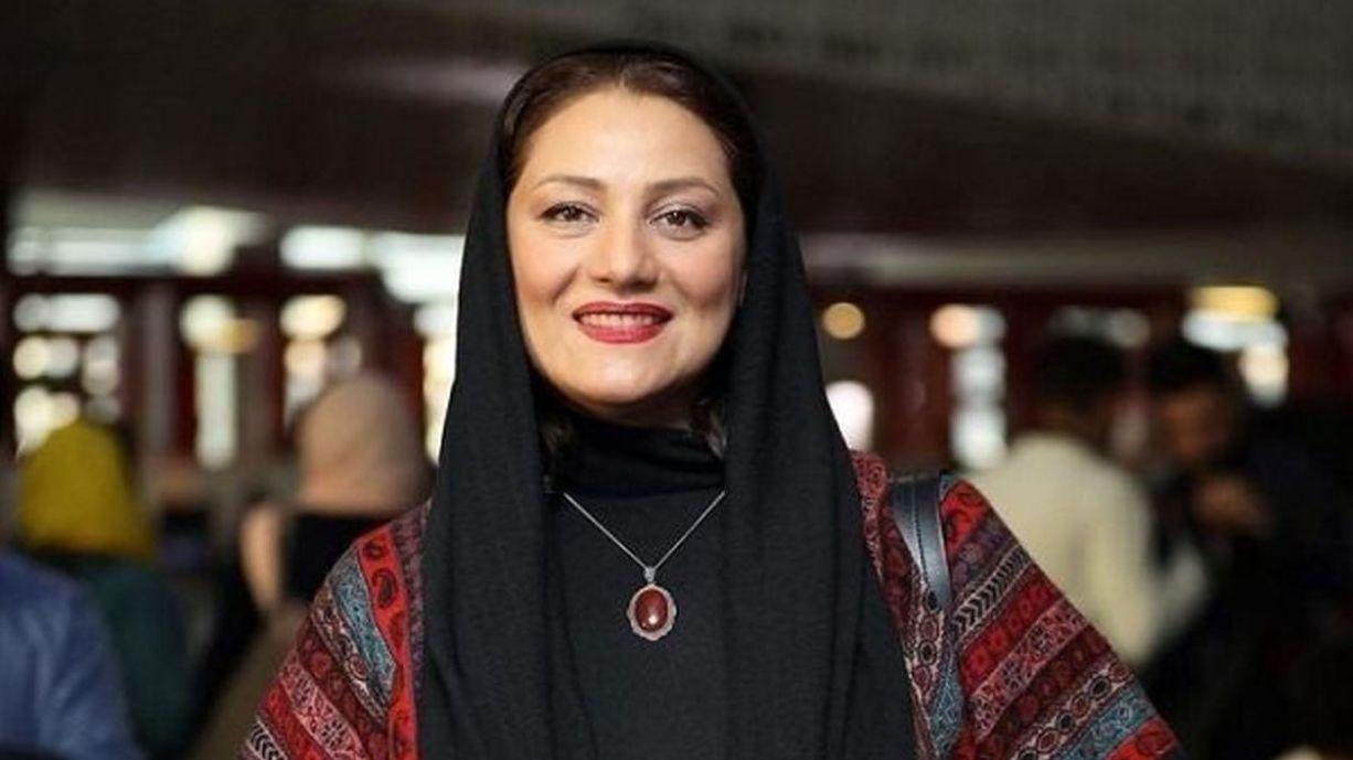 عکس جذاب از گشت و گذار نوروزی شبنم مقدمی در تهران