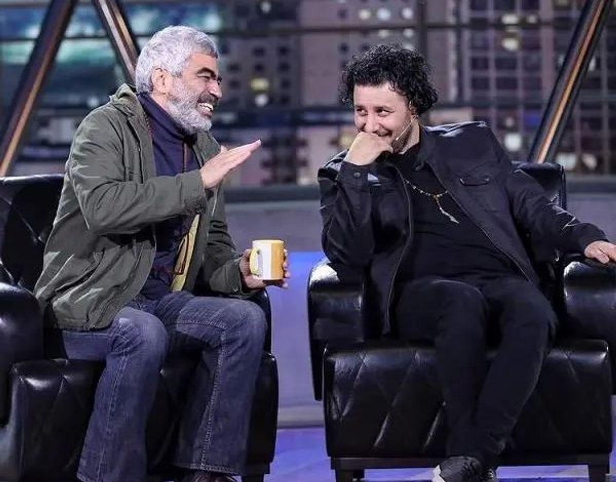 روایت عجیب سروش صحت از سقوط جواد عزتی با پاراگلایدر!