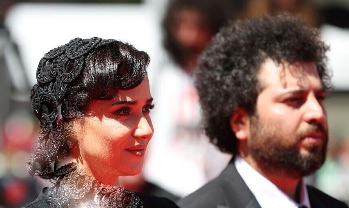 تیپ فاخر پریناز ایزدیار، سها نیاستی و بازیگران فیلم سعید روستایی در جشنواره کن