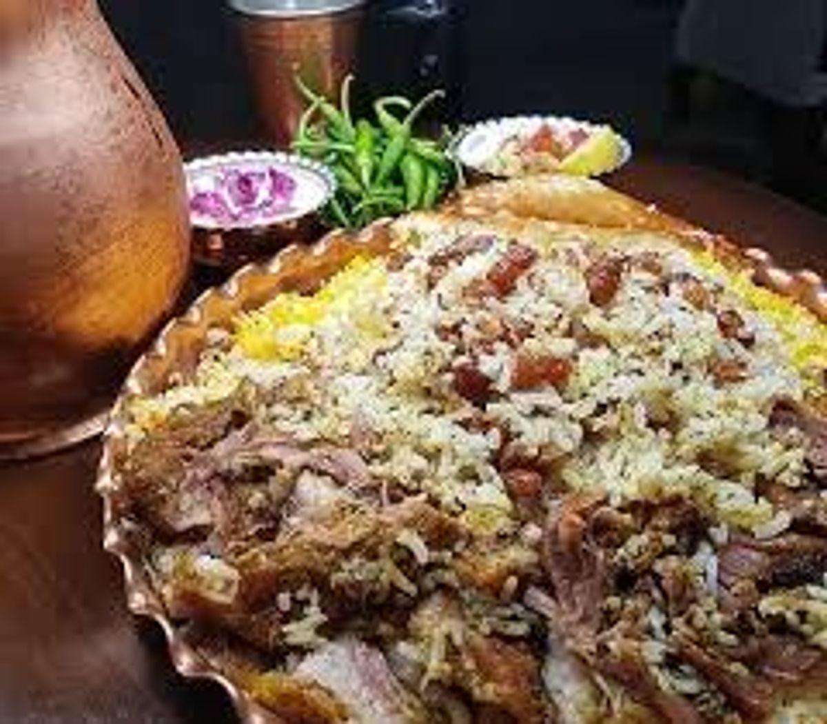 طعم ناب یه غذای فراموش‌شده | ته‌چین گرمساری از دل زندگی کوچ‌نشینی!