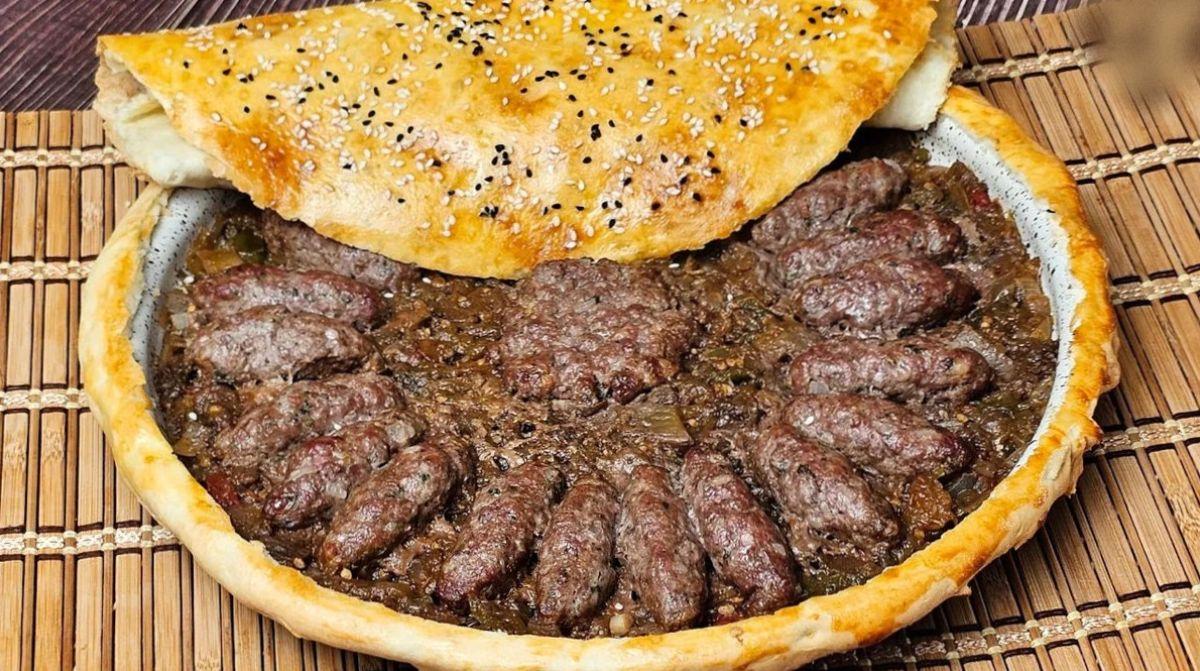 طرز تهیه کباب عربی با گوشت چرخ کرده+فیلم