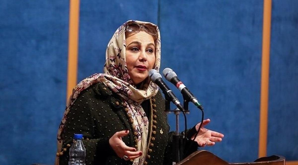 بهنوش بختیاری و پیکاپ فورد هوش پران: هواپیمای رویای خانوم کمدین