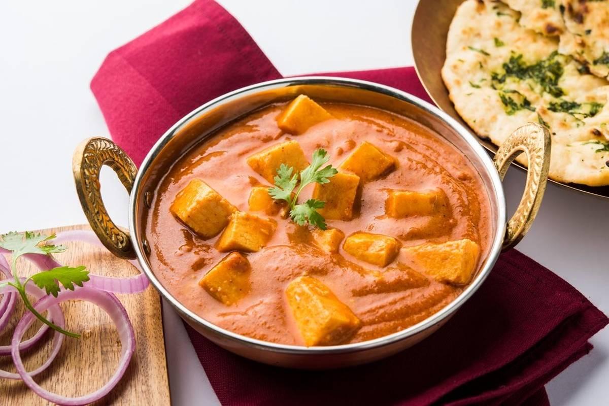 شاهی پنیر؛ یک غذای خوشمزه هندی و محبوب برای گیاهخواران