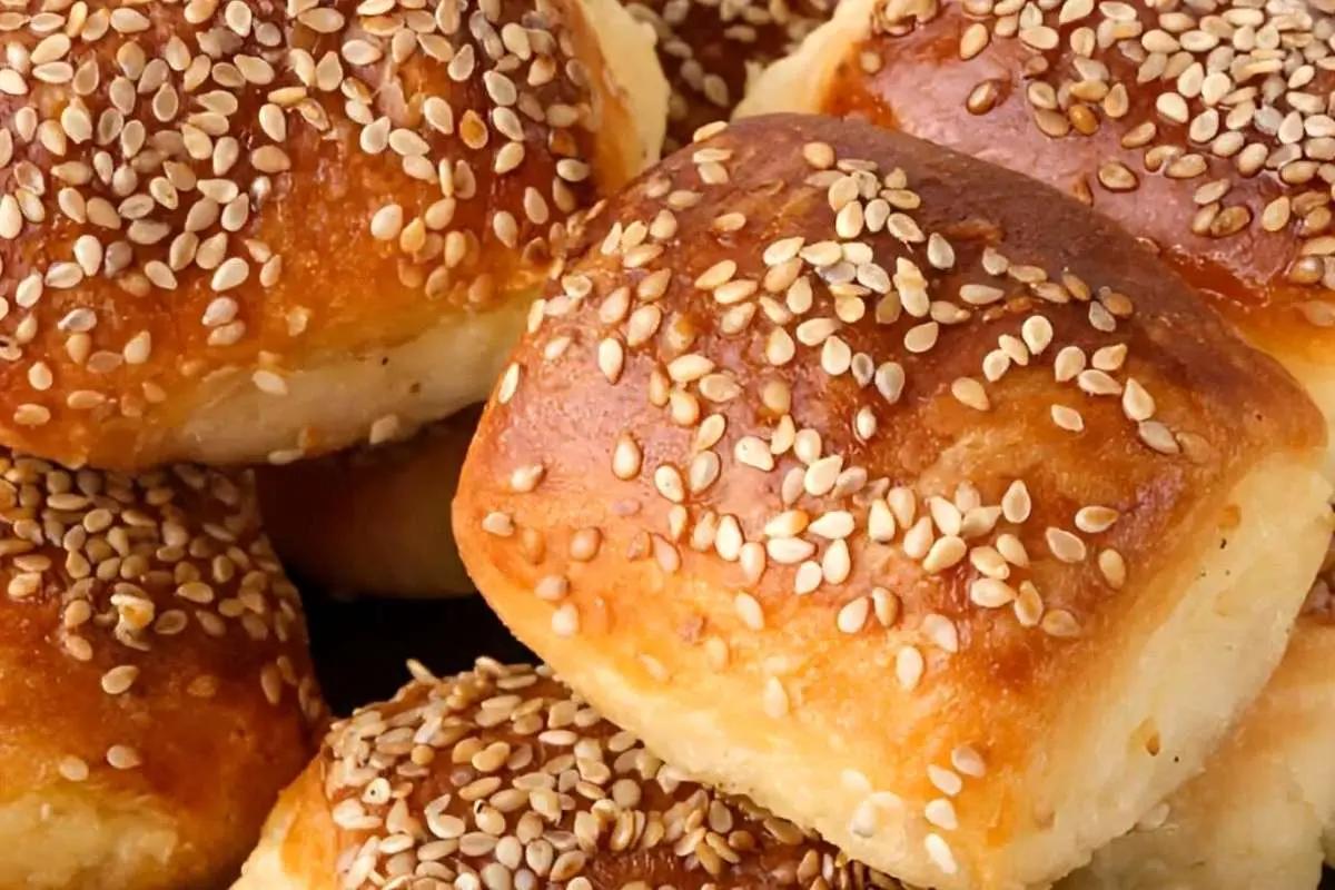 طرز تهیه شیرینی گل محمدی