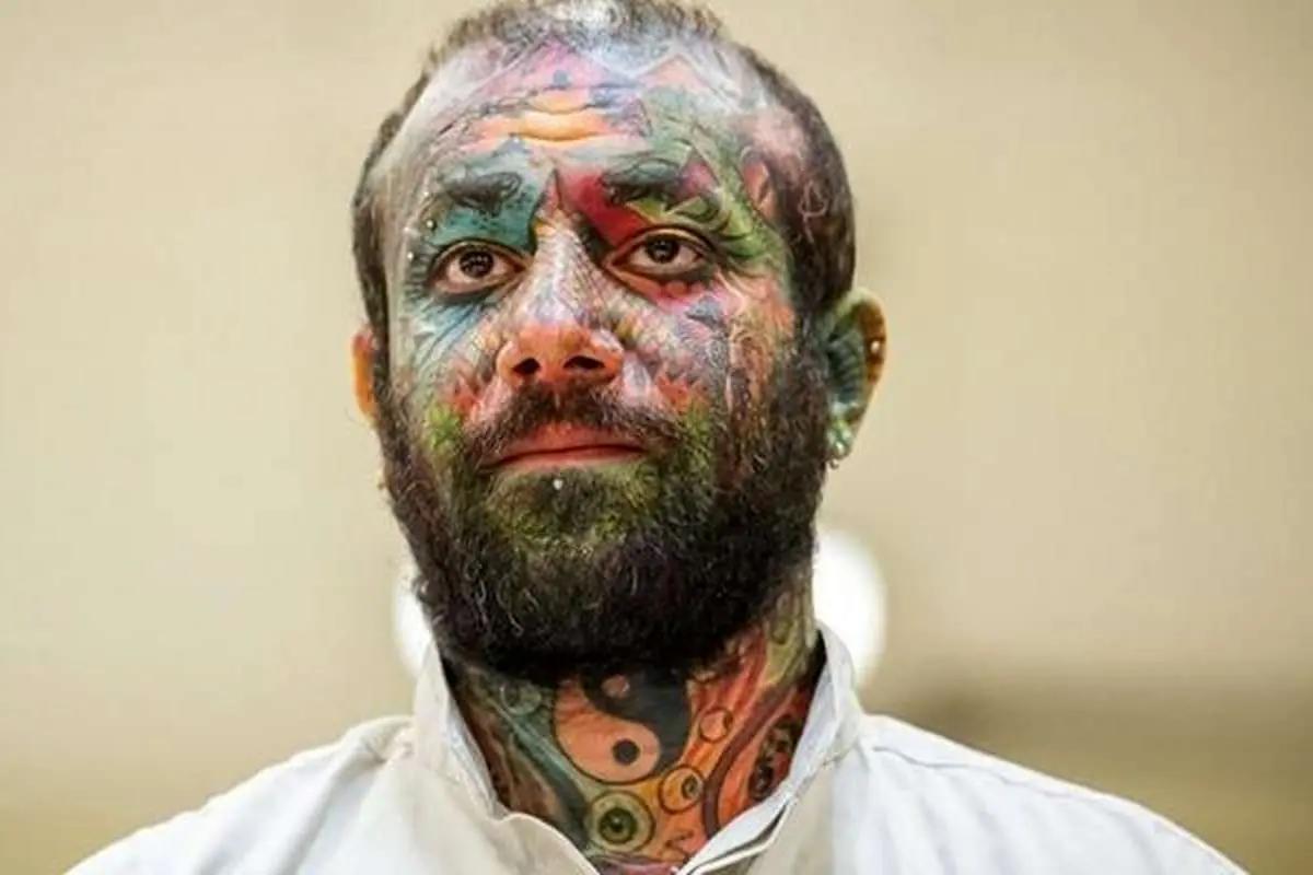 تتلو خودکشی کرد