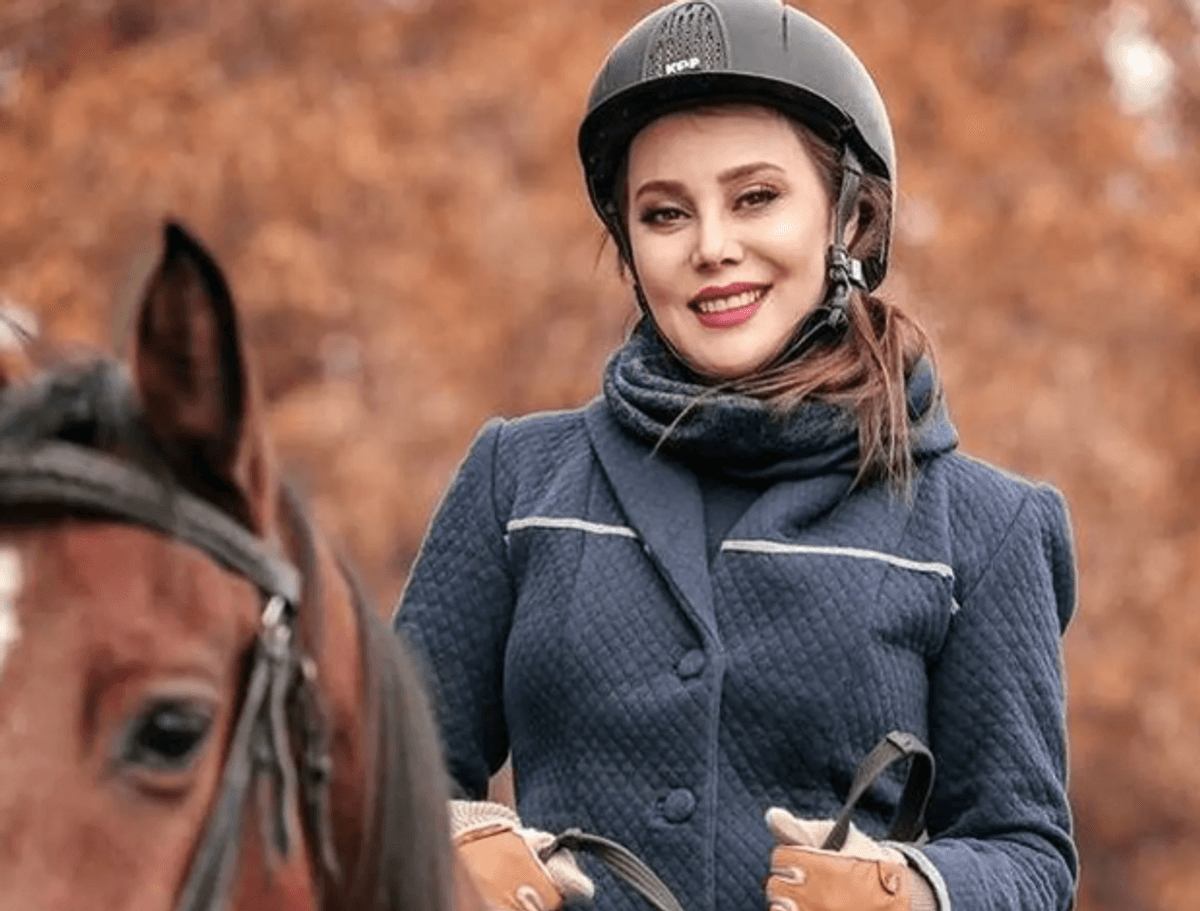 گریم جدید آرام جعفری وایرال شد! شباهت با مونرو حیرت‌انگیزه