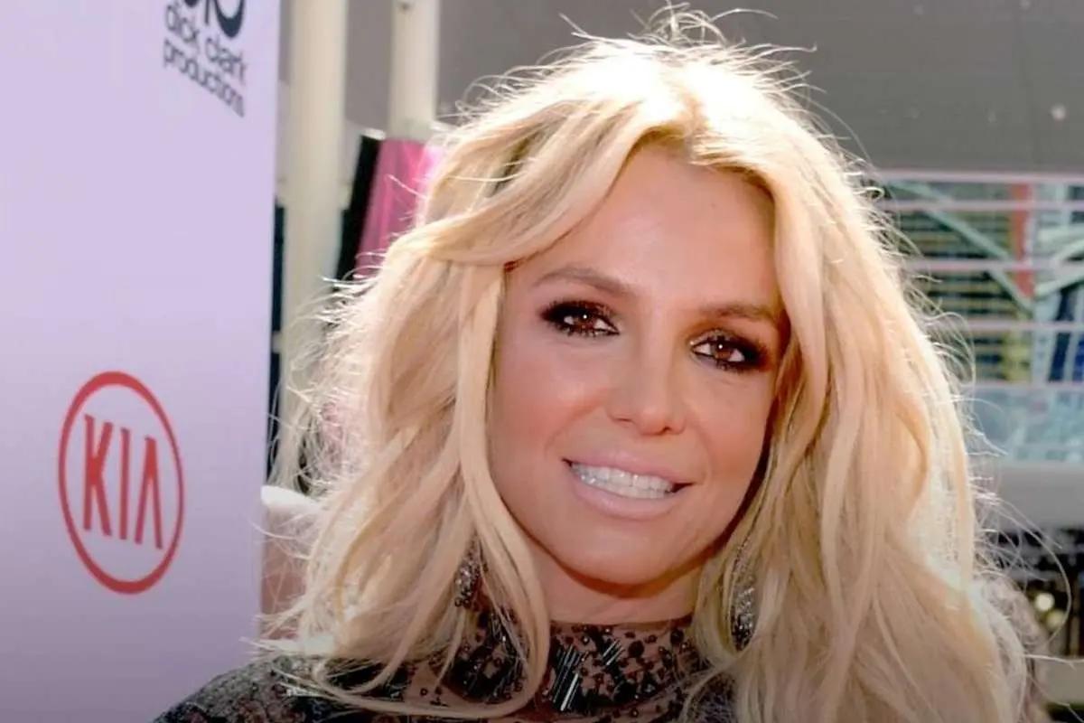 رفتار جنجالی بریتنی اسپیرز در پرواز