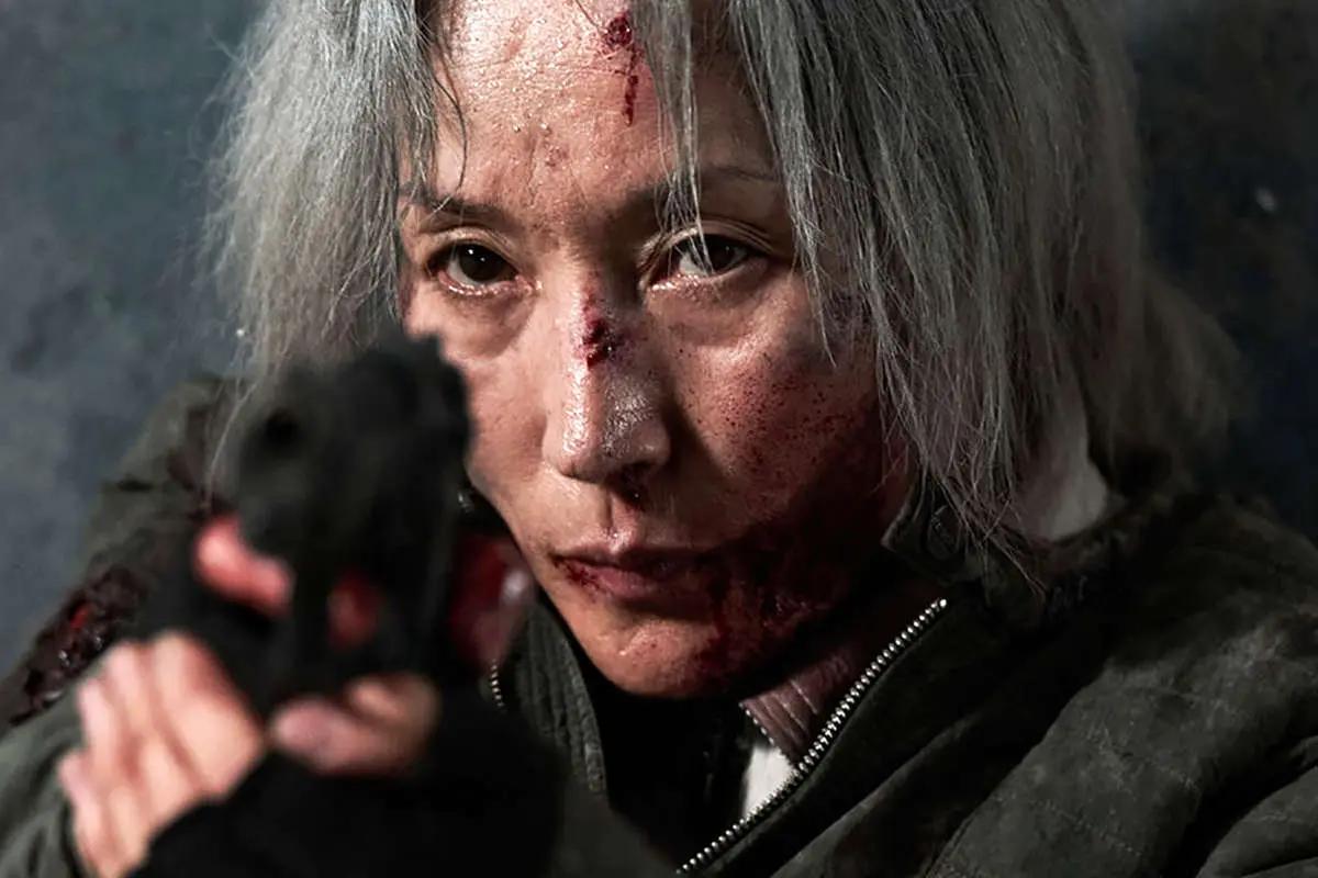 فیلم پیرزنی با چاقو؛ روایت جدید از خشونت