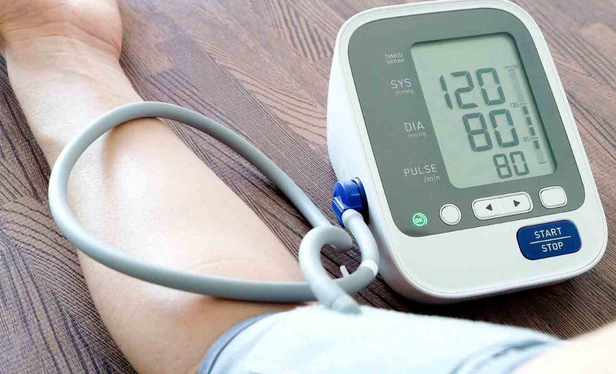 چگونه فشار خون خود را بدون دارو کاهش دهیم؟