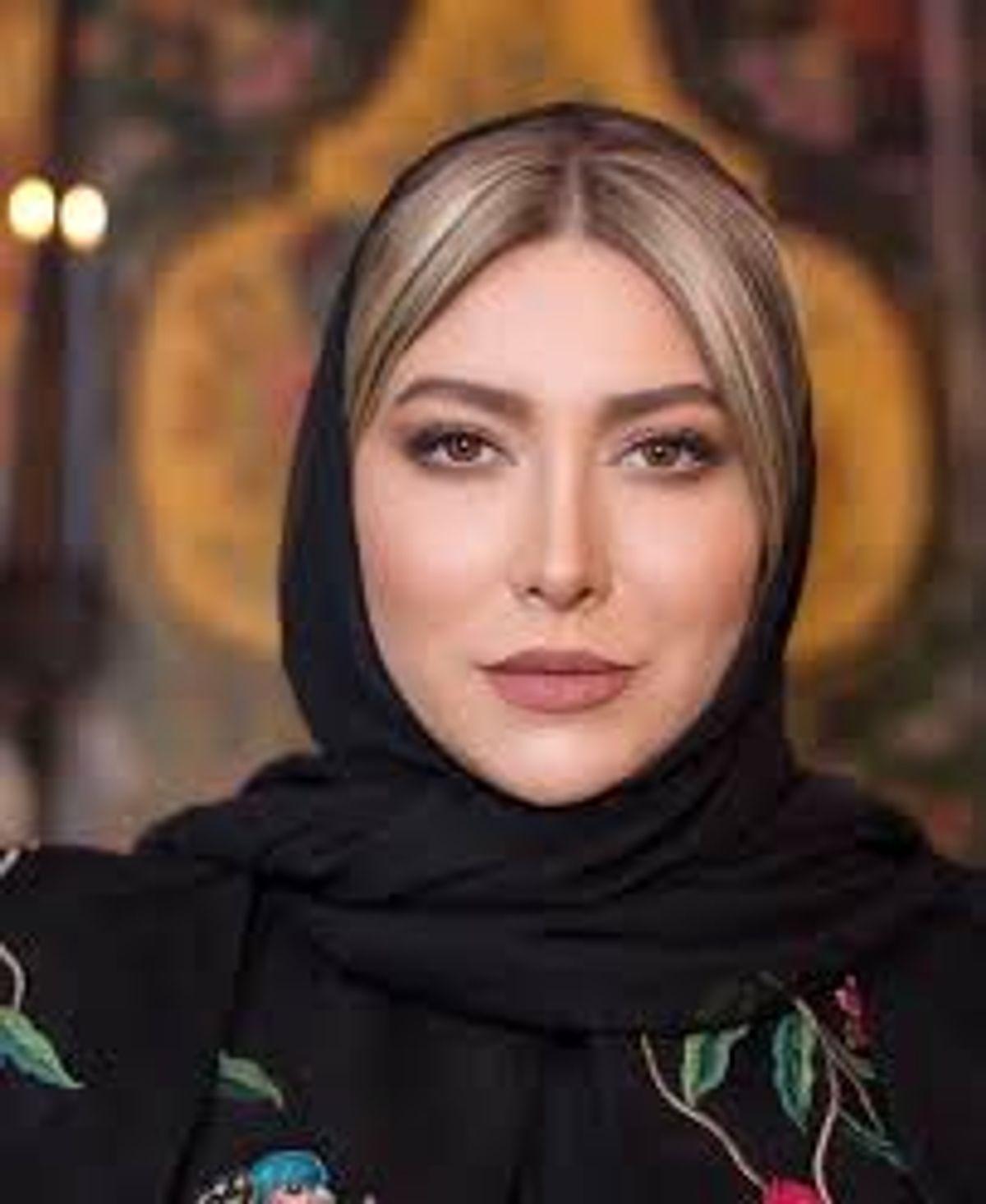 استایل شیک و متفاوت فریبا نادری | در سفری به دور از قاب تلویزیون