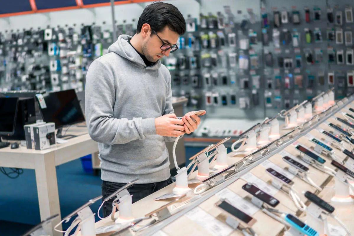 قیمت گوشی سامسونگ، شیائومی و آیفون امروز چهارشنبه ۱۸ تیر ۱۴۰۴