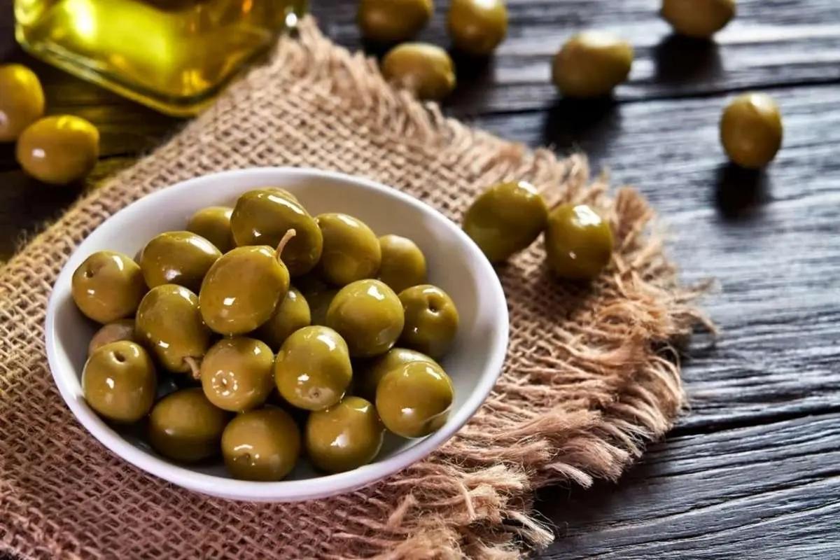 ۷ خاصیت زیتون تلخ