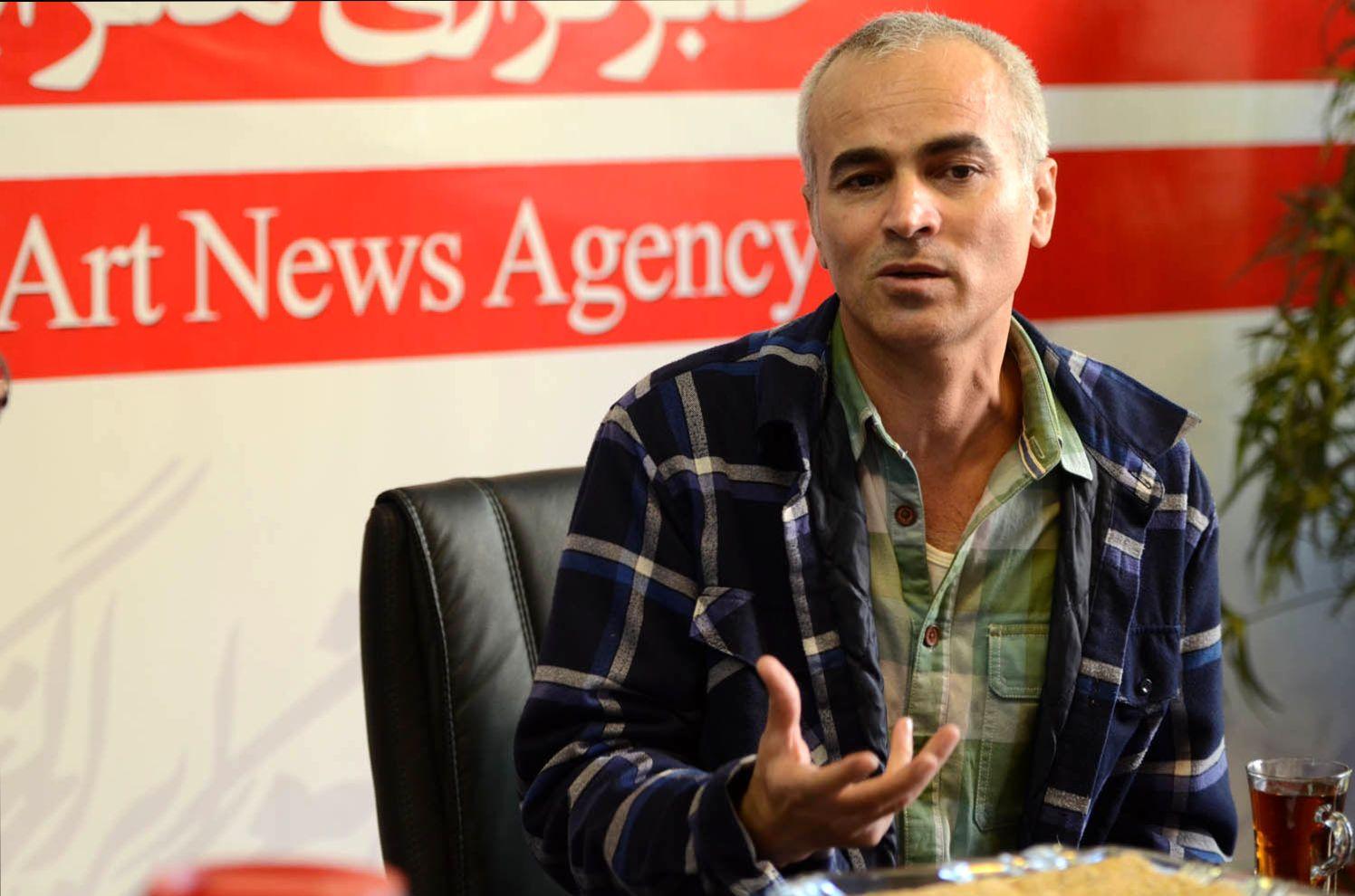 قربان نجفی، بازیگر سریال ستایش خواننده شد