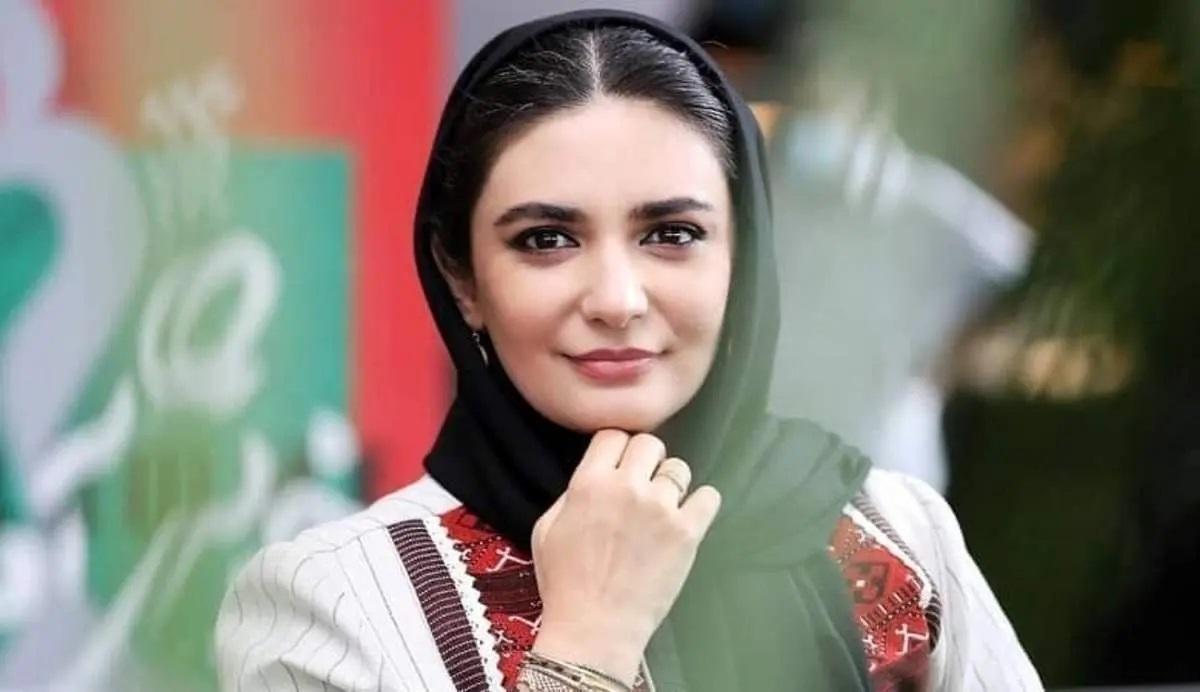 گریم خاص و عجیب لیندا کیانی و نازنین بیاتی در یک قاب