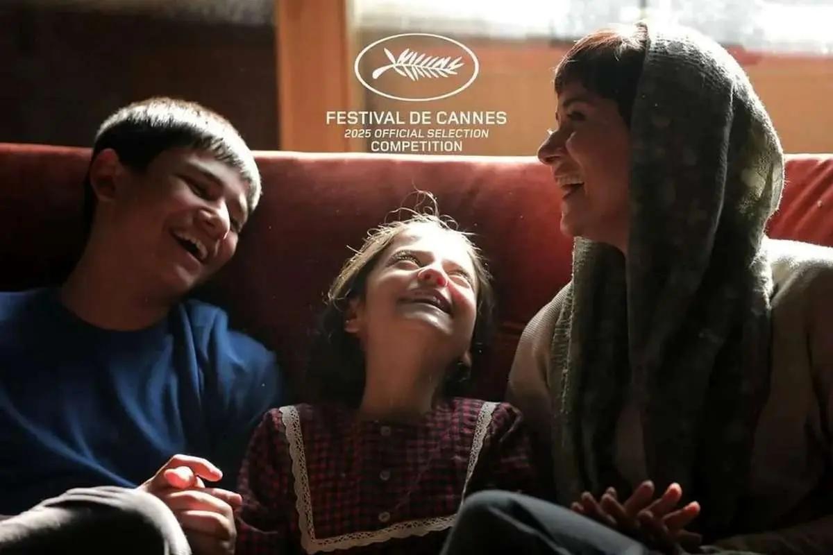 چهره متفاوت پریناز ایزدیار در زن و بچه سعید روستایی