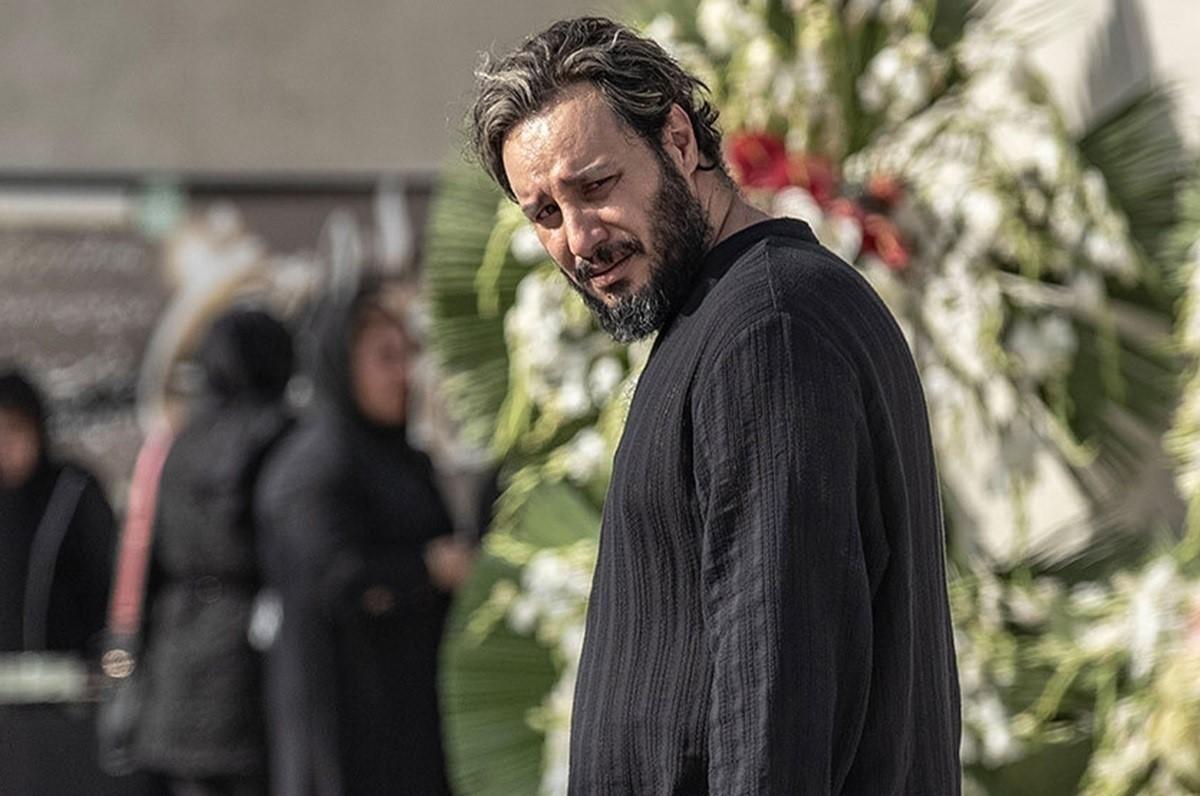 سلفی جواد عزتی با بازیگر سریال زخم کاری 3 | همدستی مالک و سیما برای انتقام