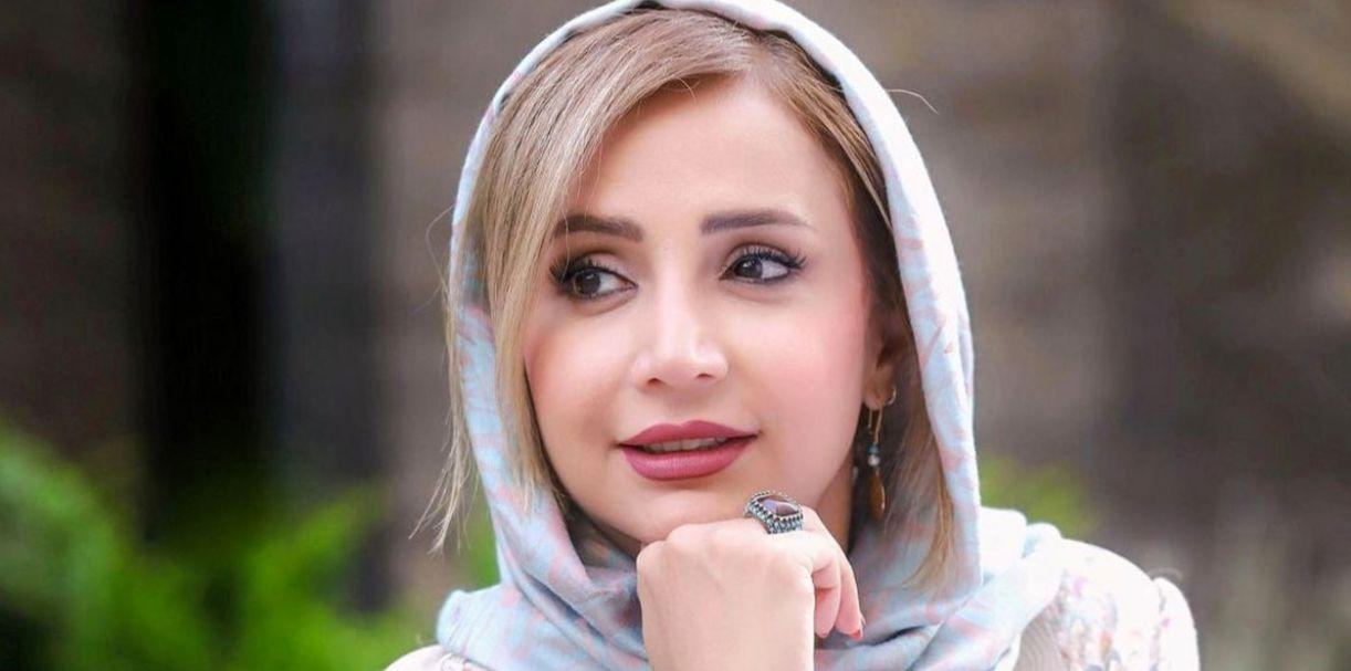 استایل نوروزی شبنم قلی خانی در ترکیه با مانتوی کتی کوتاه و مجلسی