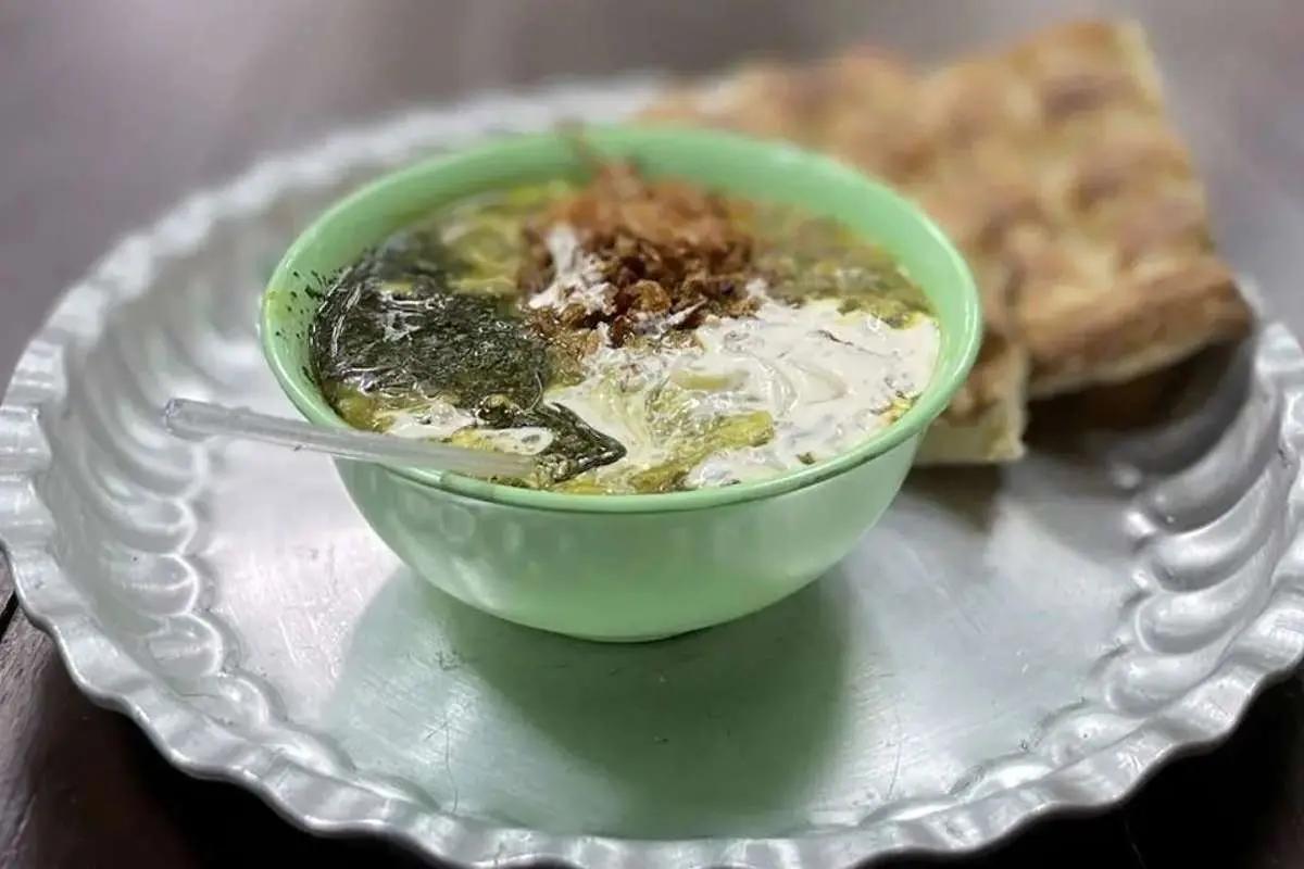 آش رشته به سبک شمالی‌ها  | طعم متفاوت با ماست و کشک