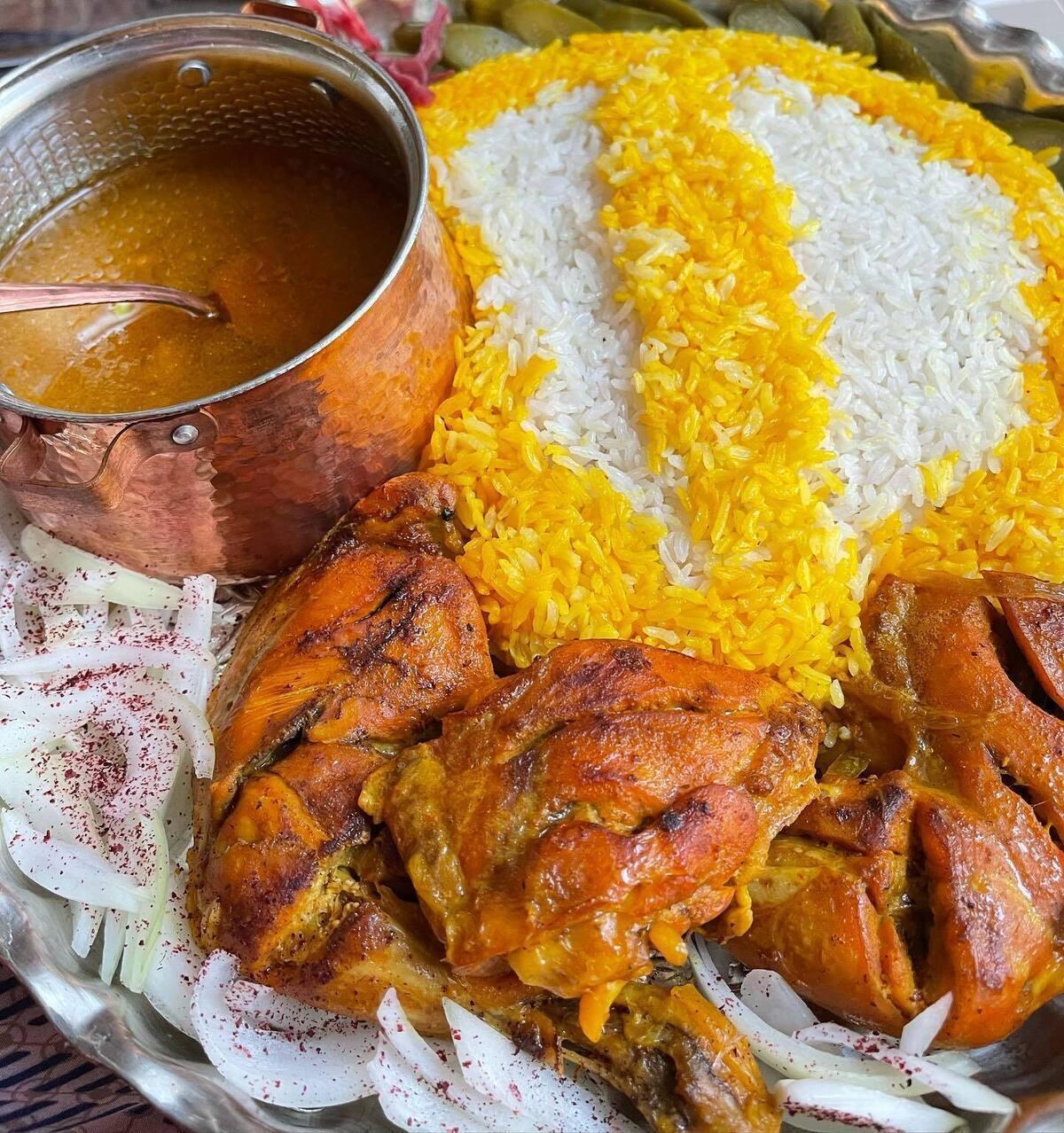 این مرغ مجلسی خوشمزه را از دست ندهید! دستور پختی که مهمانی شما را بی‌نظیر می‌کند