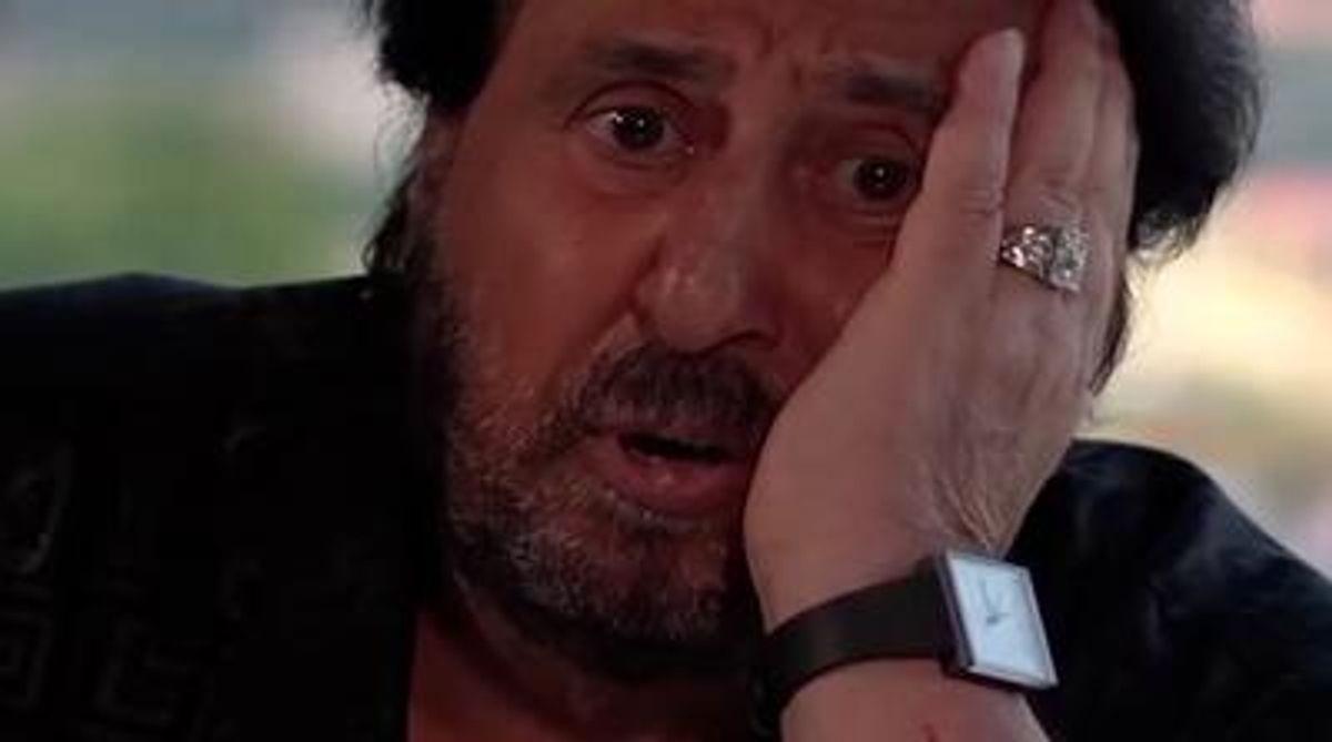 گریه تلخ شهرام شب‌پره برای ایران در برنامه علی ضیا