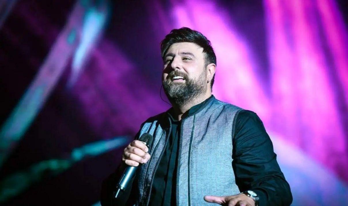 دوئل احساسی محمد علیزاده و شرکت کننده جوان نیشابوری صداتو با آهنگ نوستالژی و عاشقانه تورو اون لحظه که دیدم