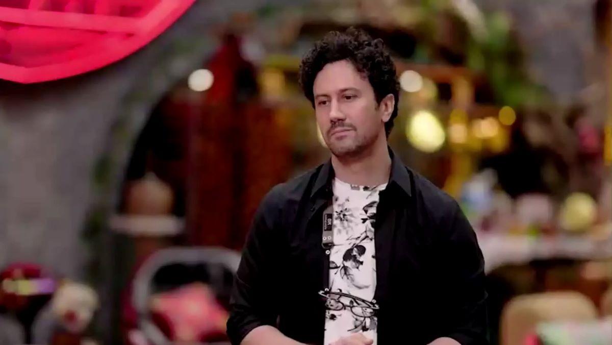 جدیدترین عکس خانواده شاهرخ استخری در سال جدید