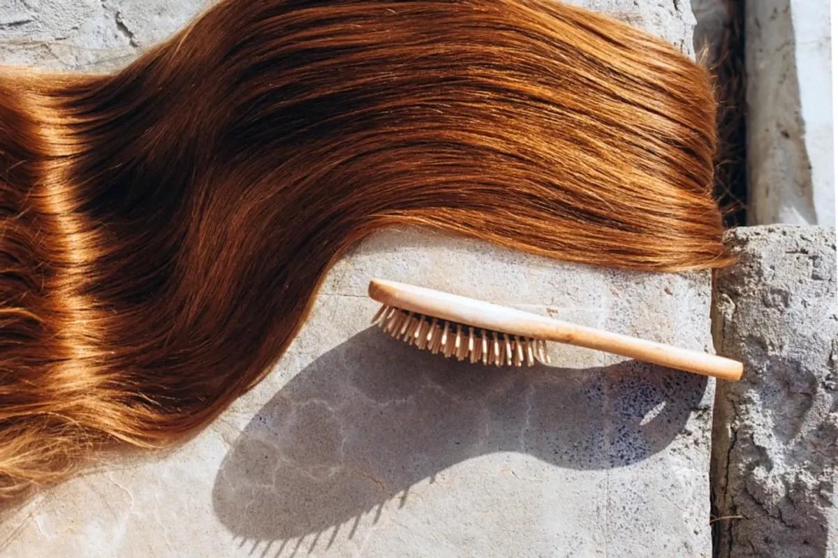 پرپشت شدن مو با دلستر؟ بررسی یک باور رایج در مراقبت از مو