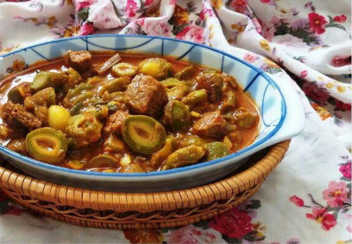 طرز تهیه خورشت چاقاله بادام لذیذ