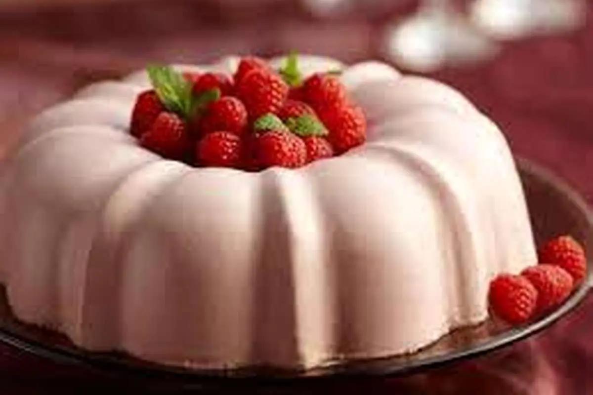 طرز تهیه موس توت فرنگی؛ دسر خوشبو و لطیف