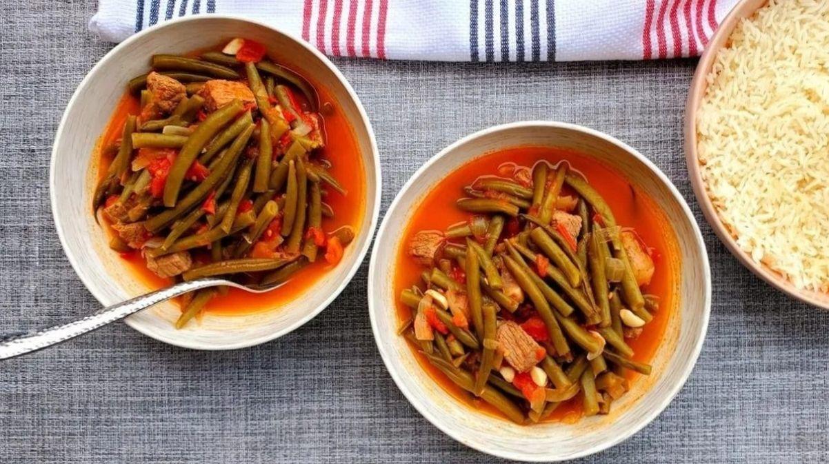 طرز تهیه خورشت لوبیا سبز؛ راز خوشمزگی خورشت لوبیا سبز