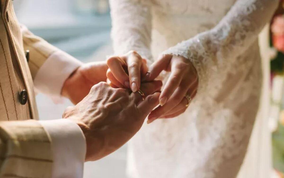 بررسی علمی تجرد در سنین بالا؛ فاکتوری پنهان در سلامت؟