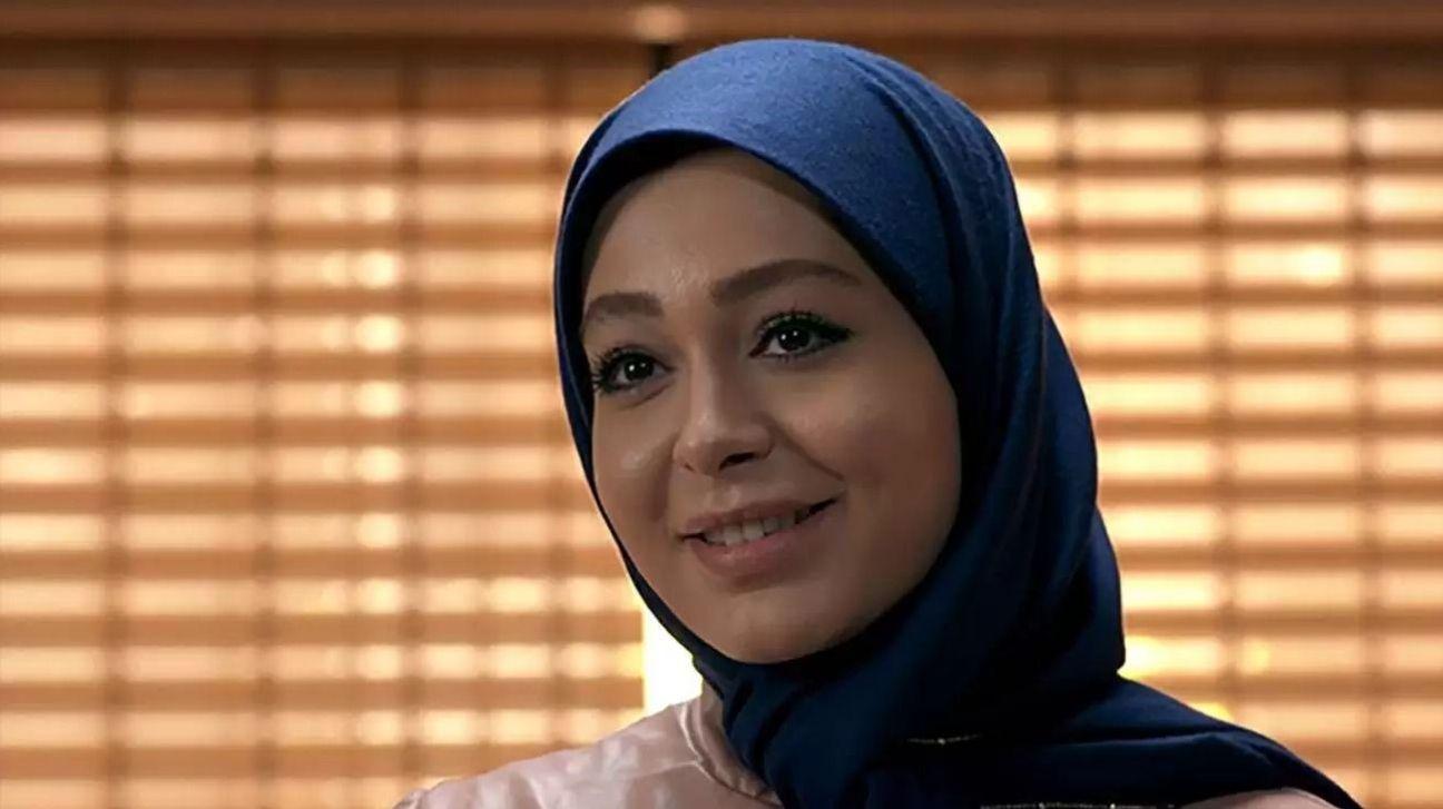 چیدمان هنری و شلوغ اتاق سانیا سالاری؛ فضایی که باصفا و دلباز است!