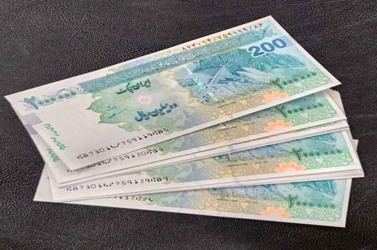 فوری؛ چاپ اسکناس 200 هزار تومانی جدید | حذف چهار صفر کلید خورد؟