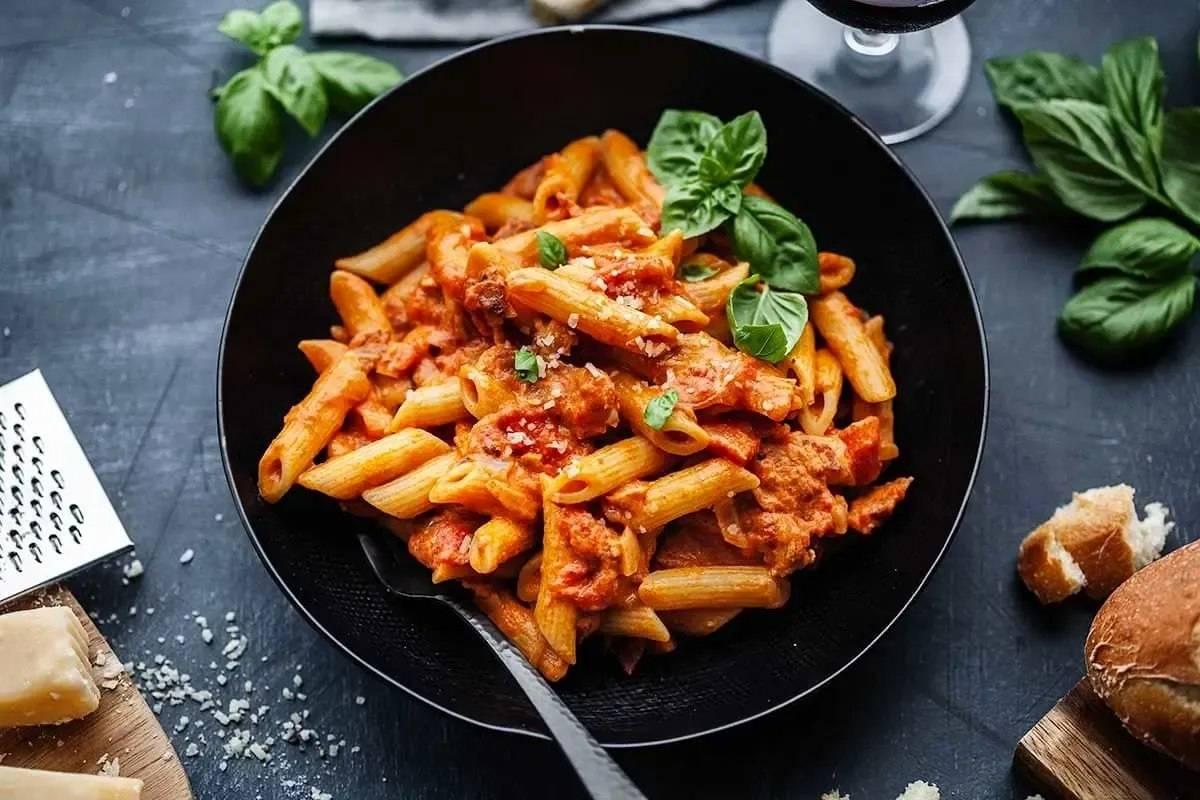 طرز تهیه پاستا به سبک انگلیسی