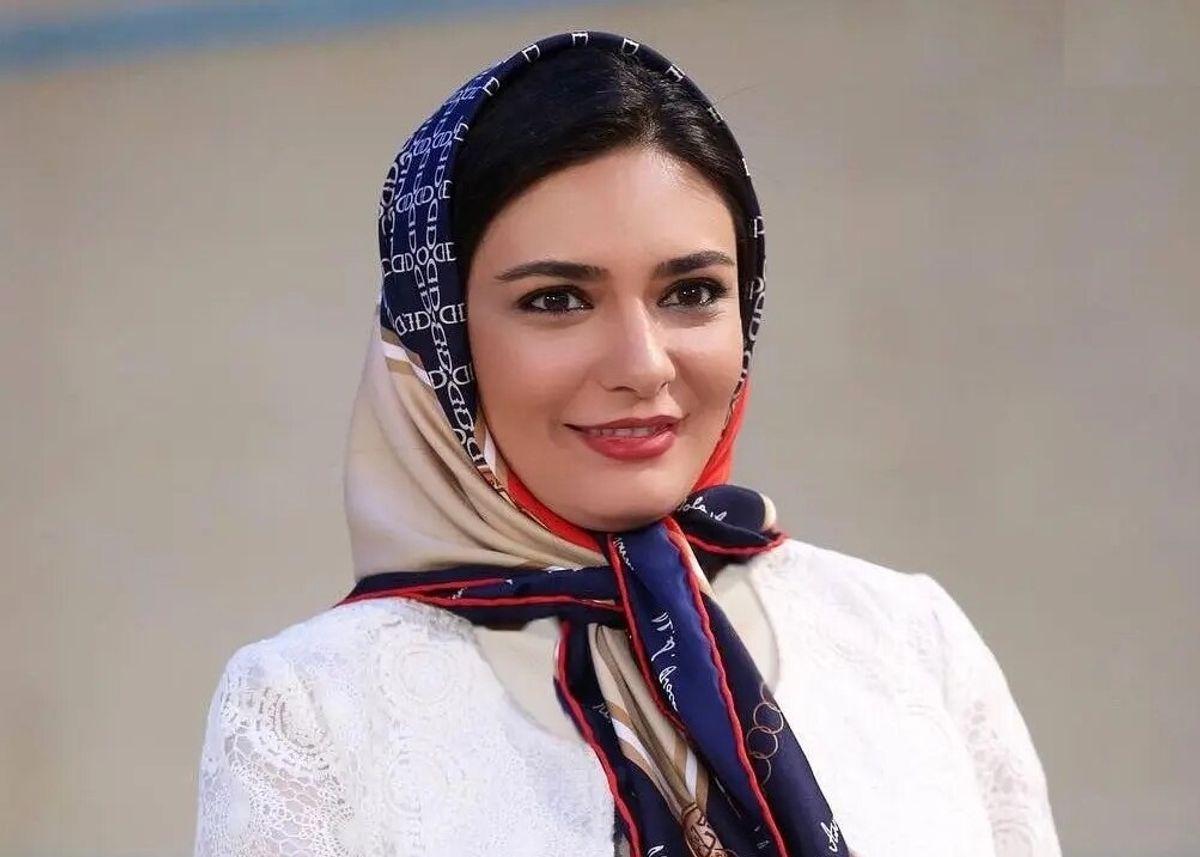 دوقلوهای لیندا کیانی از سایه بیرون آمدند؛ تصویری متفاوت از زندگی شخصی بازیگر محبوب