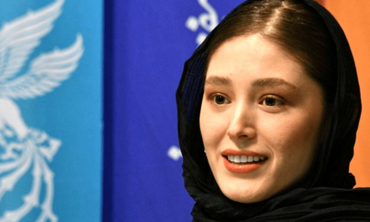 باز هم استایلی متفاوت از فرشته حسینی؛ جسارت یا سبک شخصی؟