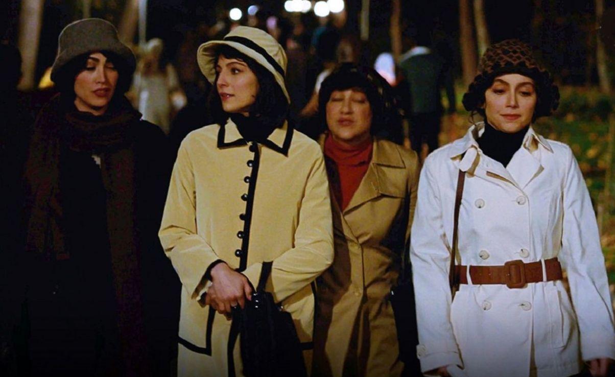 دورهمی صمیمانه بازیگران سریال تاسیان در کنار تینا پاکروان