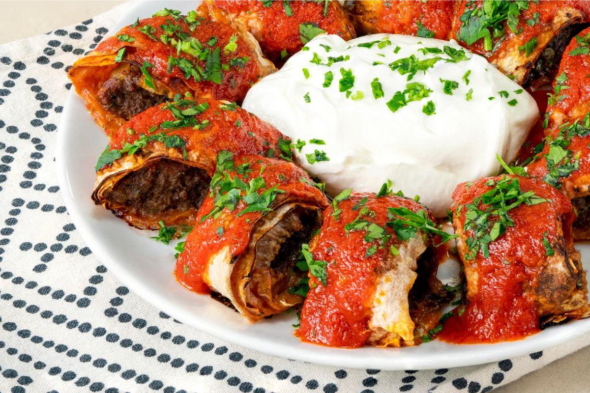 سفر به طعمهای ترکی: بیتی بادمجان، یک شاهکار خوشمزه! | طرز تهیه کباب بیتی بادمجان، رول هایی از عشق