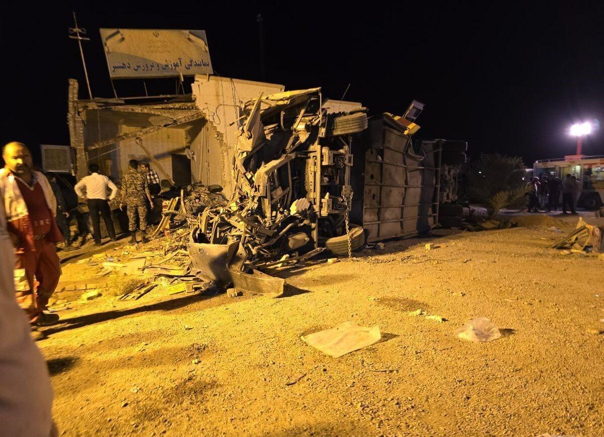 تصادف مرگبار اتوبوس زائران پاکستانی در یزد| اسامی مصدومان حادثه واژگونی اتوبوس در ابرکوه