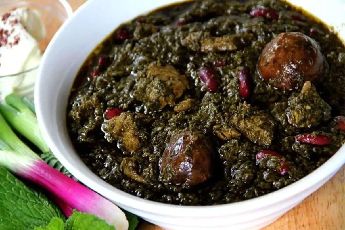 طرز تهیه قرمه سبزی با روش جنوبی