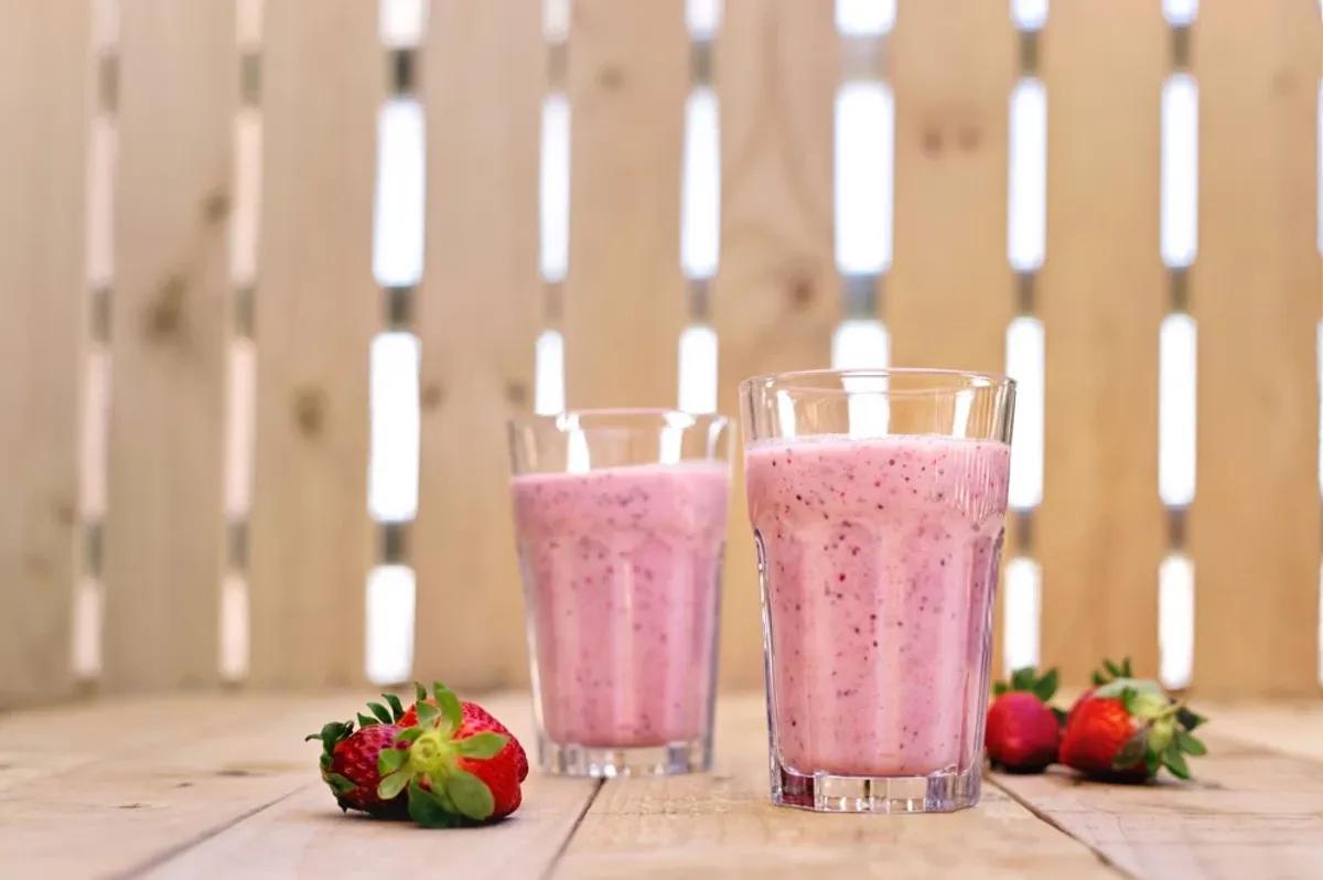 مواد لازم و روش تهیه فراپه توت فرنگی