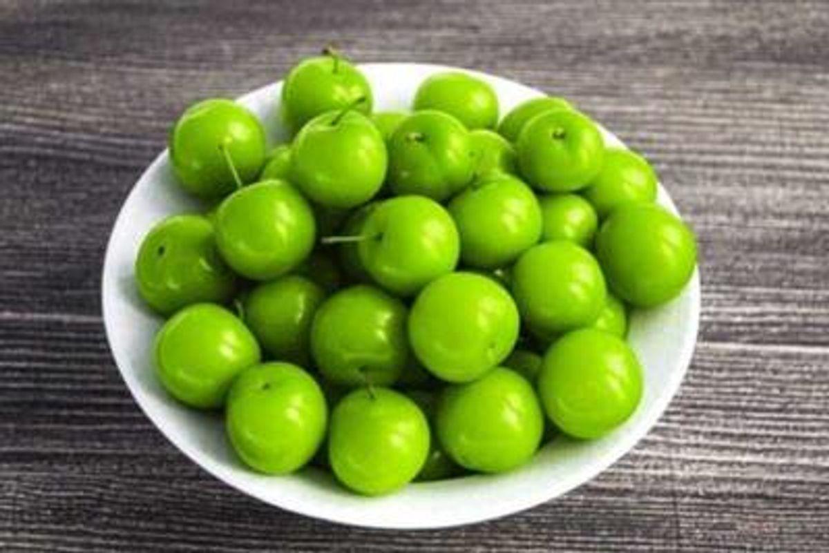 طعم ترش همیشه ماندنی؛ روشهای نگهداری آلوچه و گوجهسبز در بلندمدت